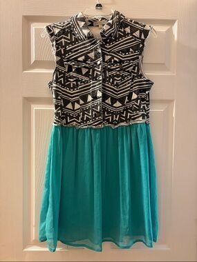 love, Fire Black & Teal Geo-Print Sleeveless Mini Dress